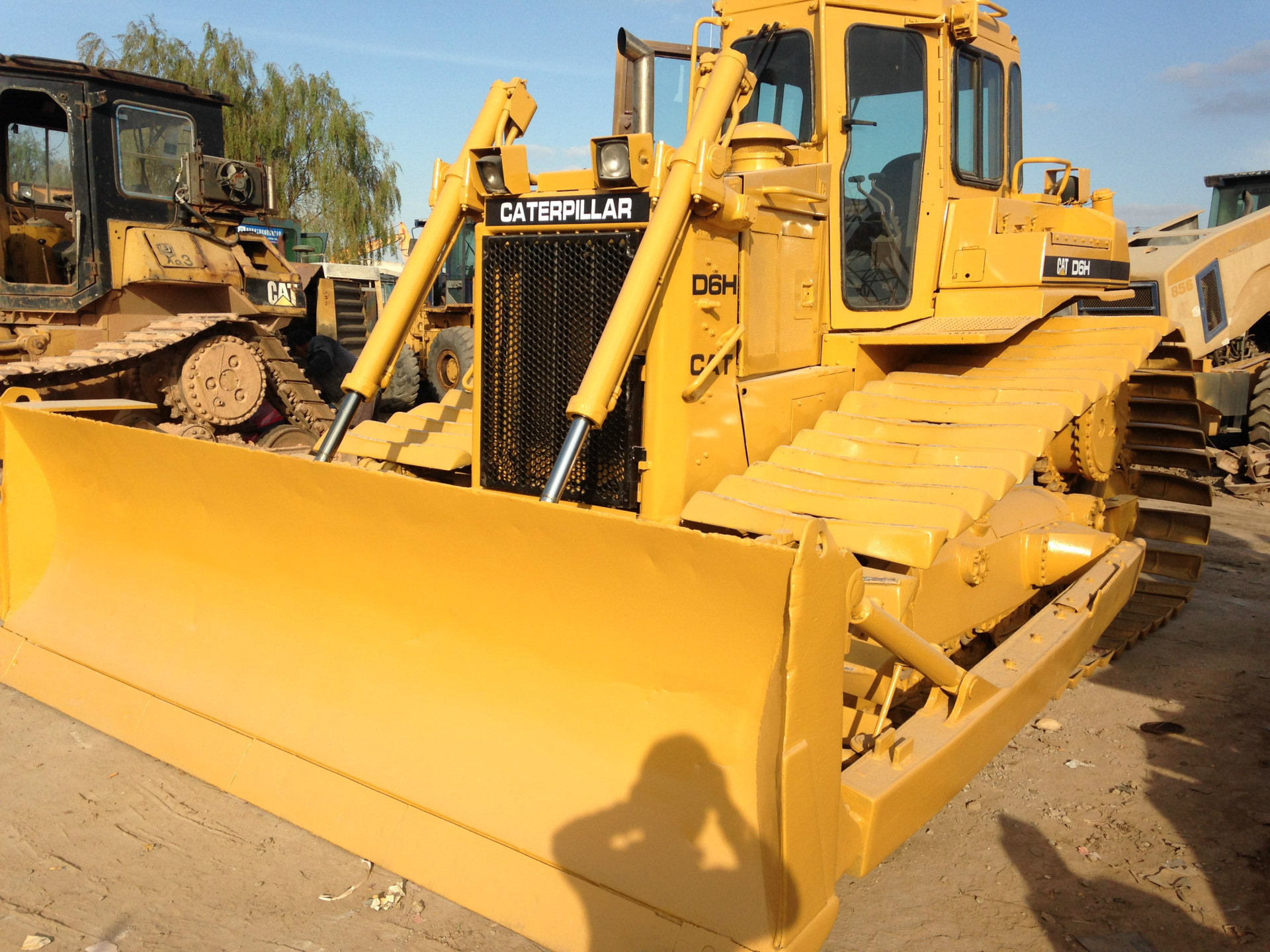 卡特彼勒cat d6hlgp湿地推土机出售.自动挡
