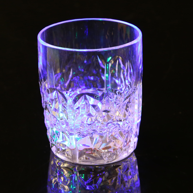 【闪光led七彩闪光杯 酒杯 ktv酒吧 婚庆专用酒杯 厂