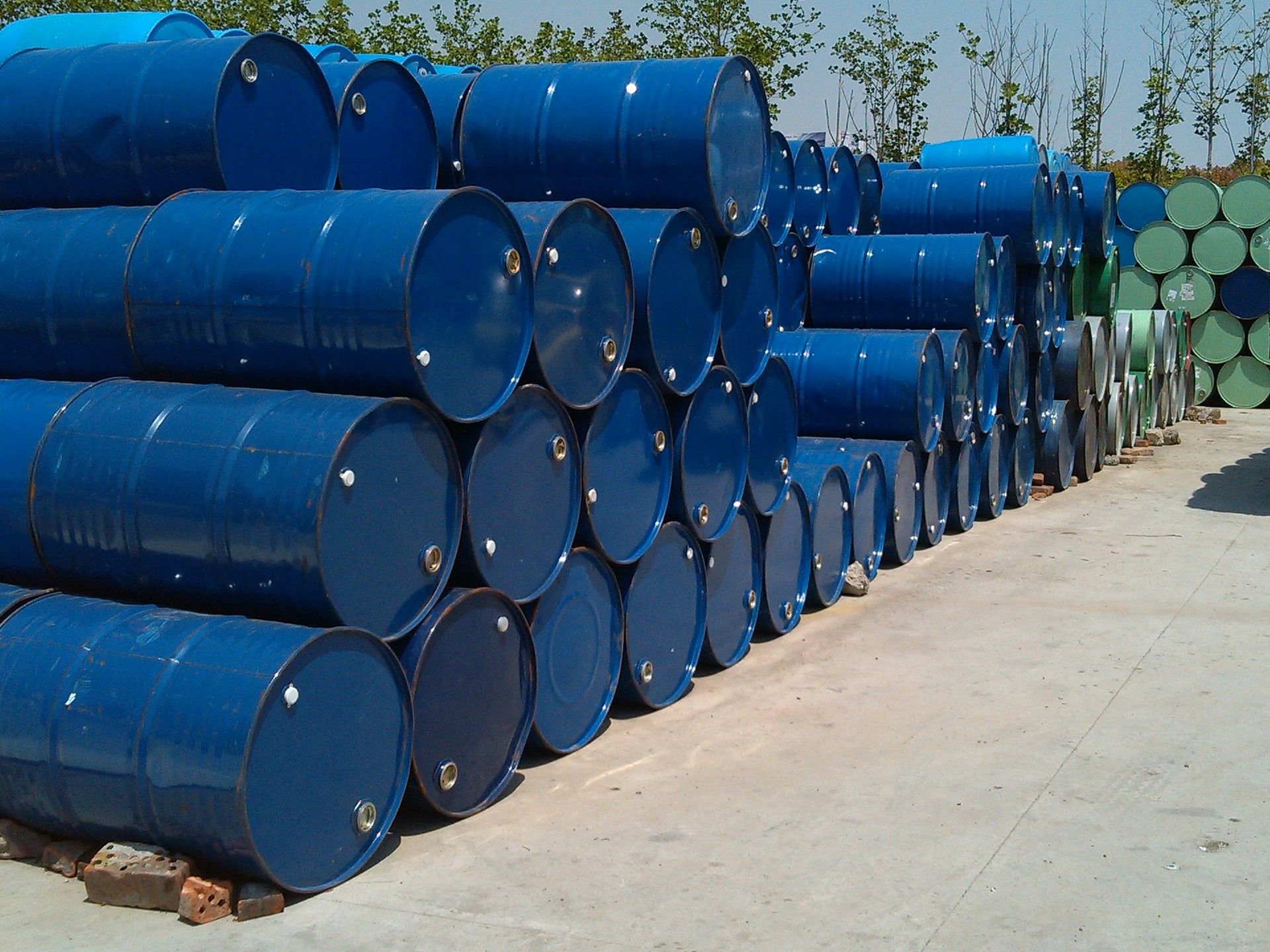 低价铁皮桶 汽油铁桶 涂料油漆铁桶 200升油桶