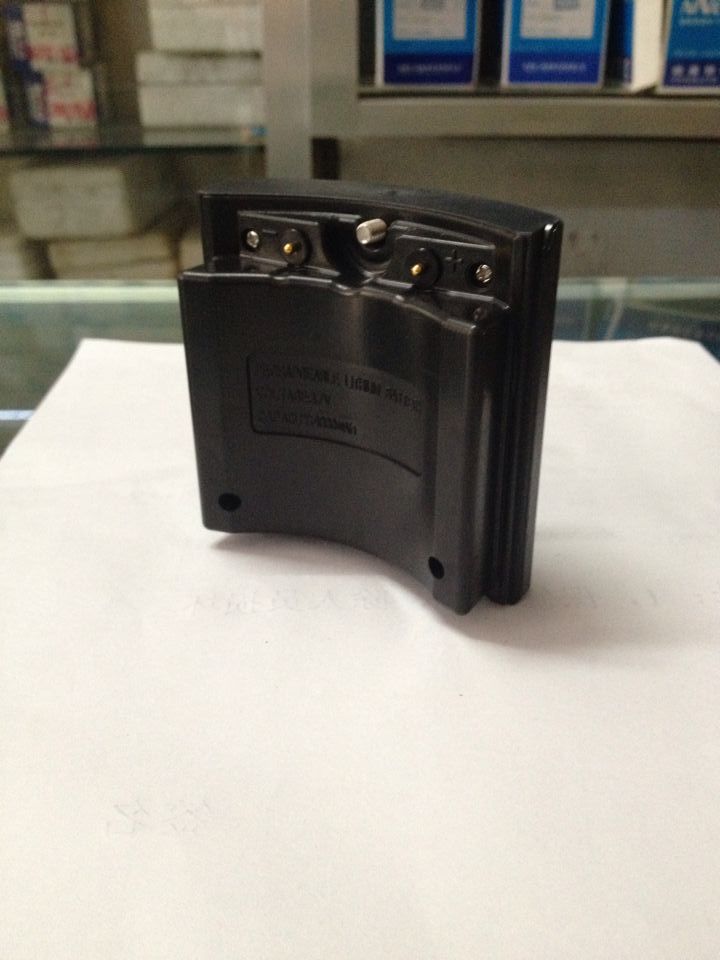 莱赛九线激光水平仪贴墙仪ls632-10 (锂电池)