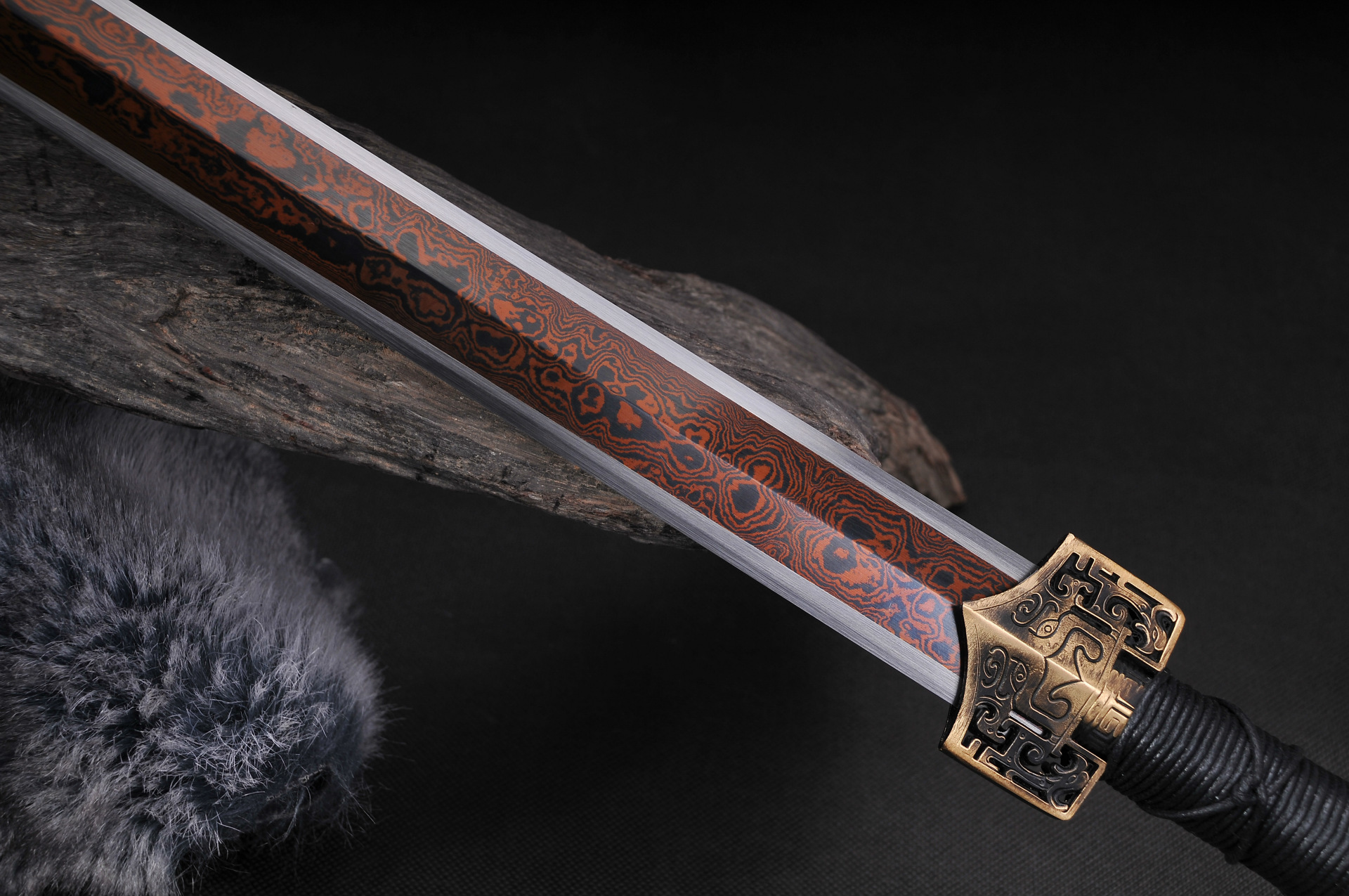 龙泉华影刀剑宝剑精品八面发红汉剑高硬度汉剑未开刃