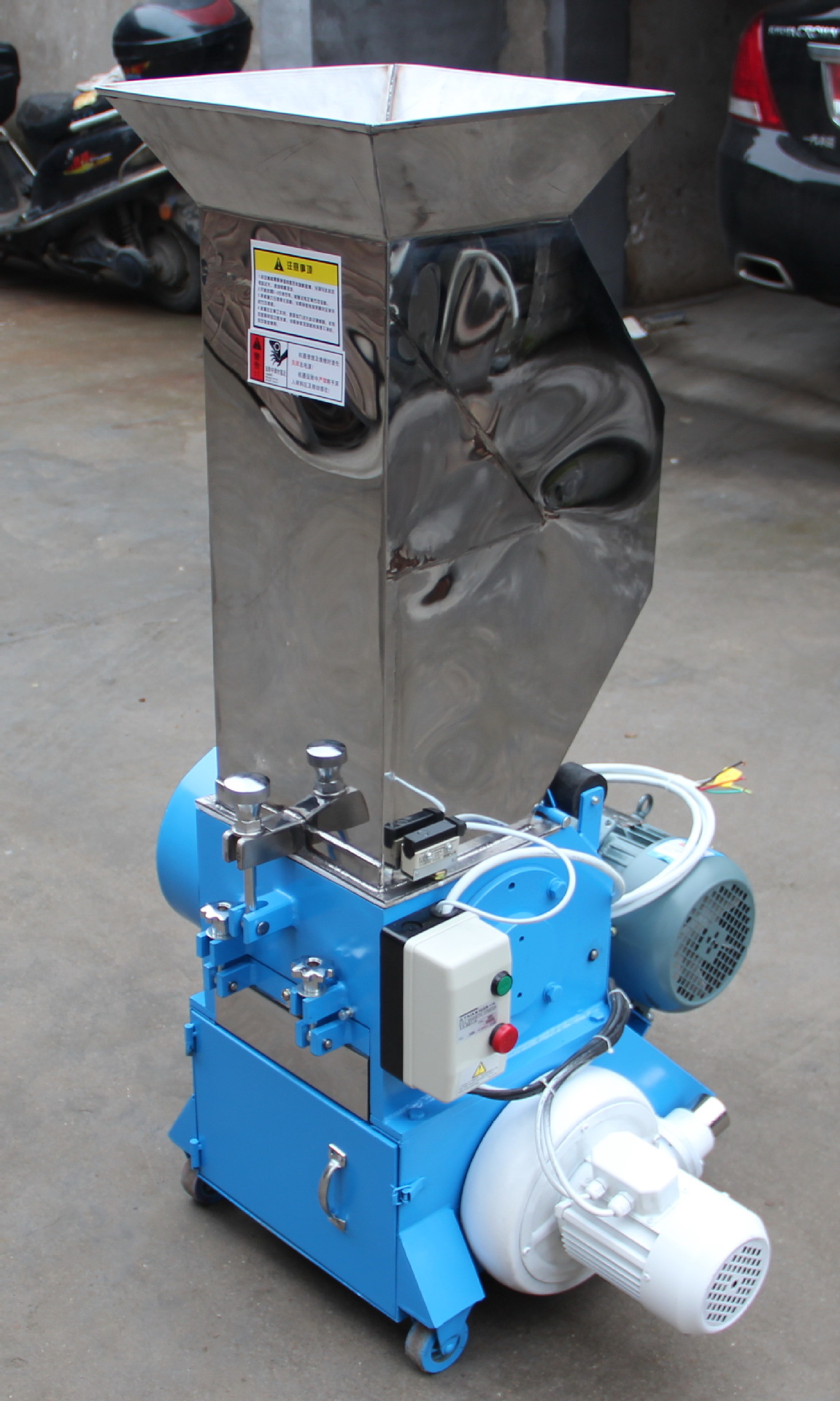 厂家低价直销jl-180 jl-240 jl-300中速静音机边粉碎机破碎回收机