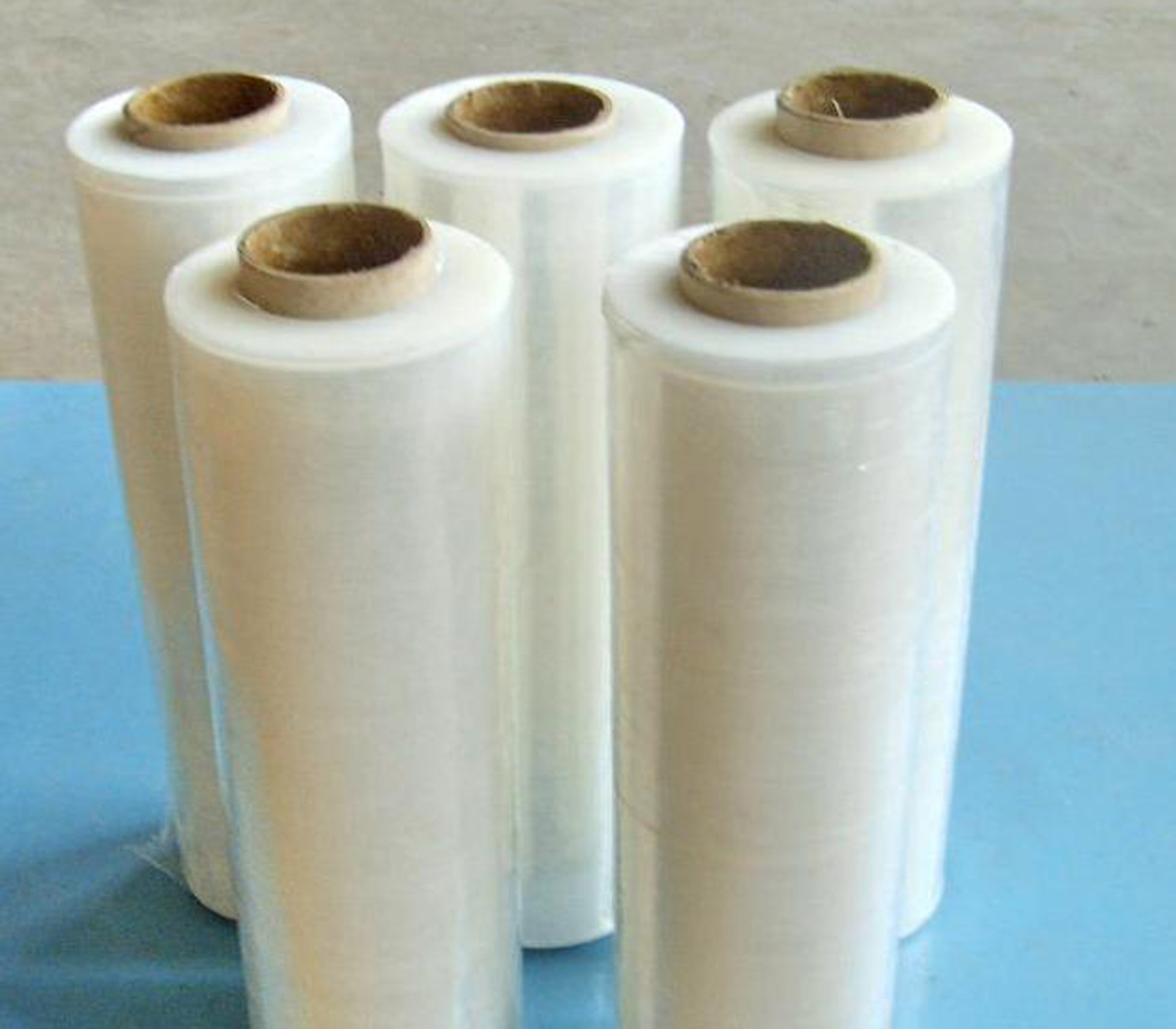 现货供应高档包装缠绕膜 保鲜膜 r手工缠绕膜500mm促销中5kg