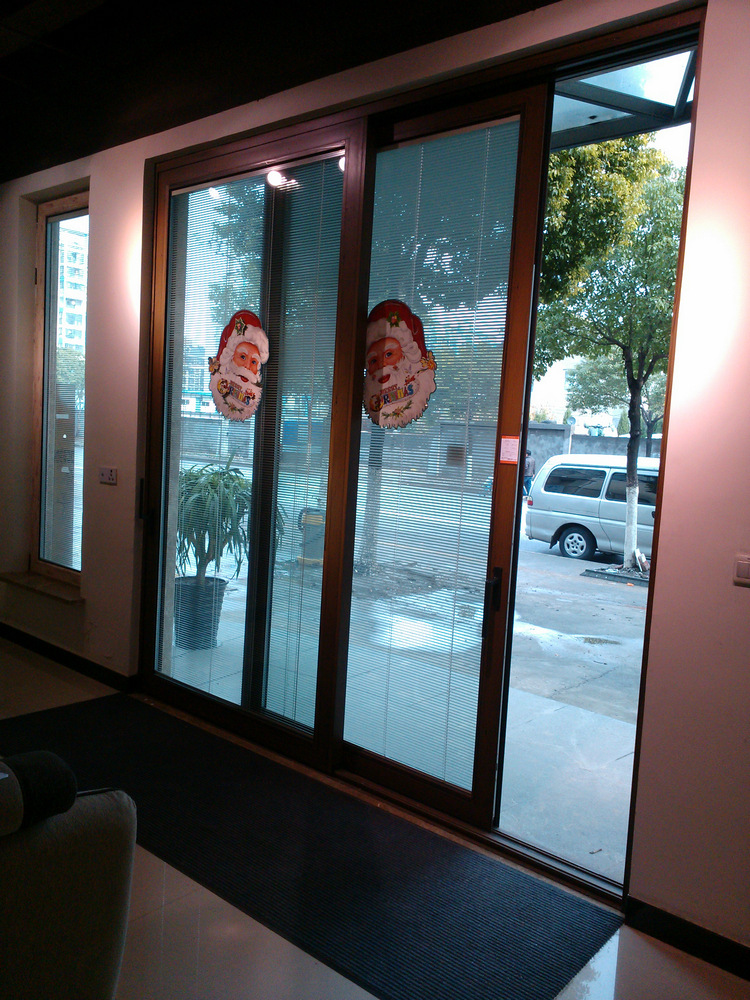 供应铝合金提升推拉门 小型手动铝合金推拉门 商铺铝合金推拉门