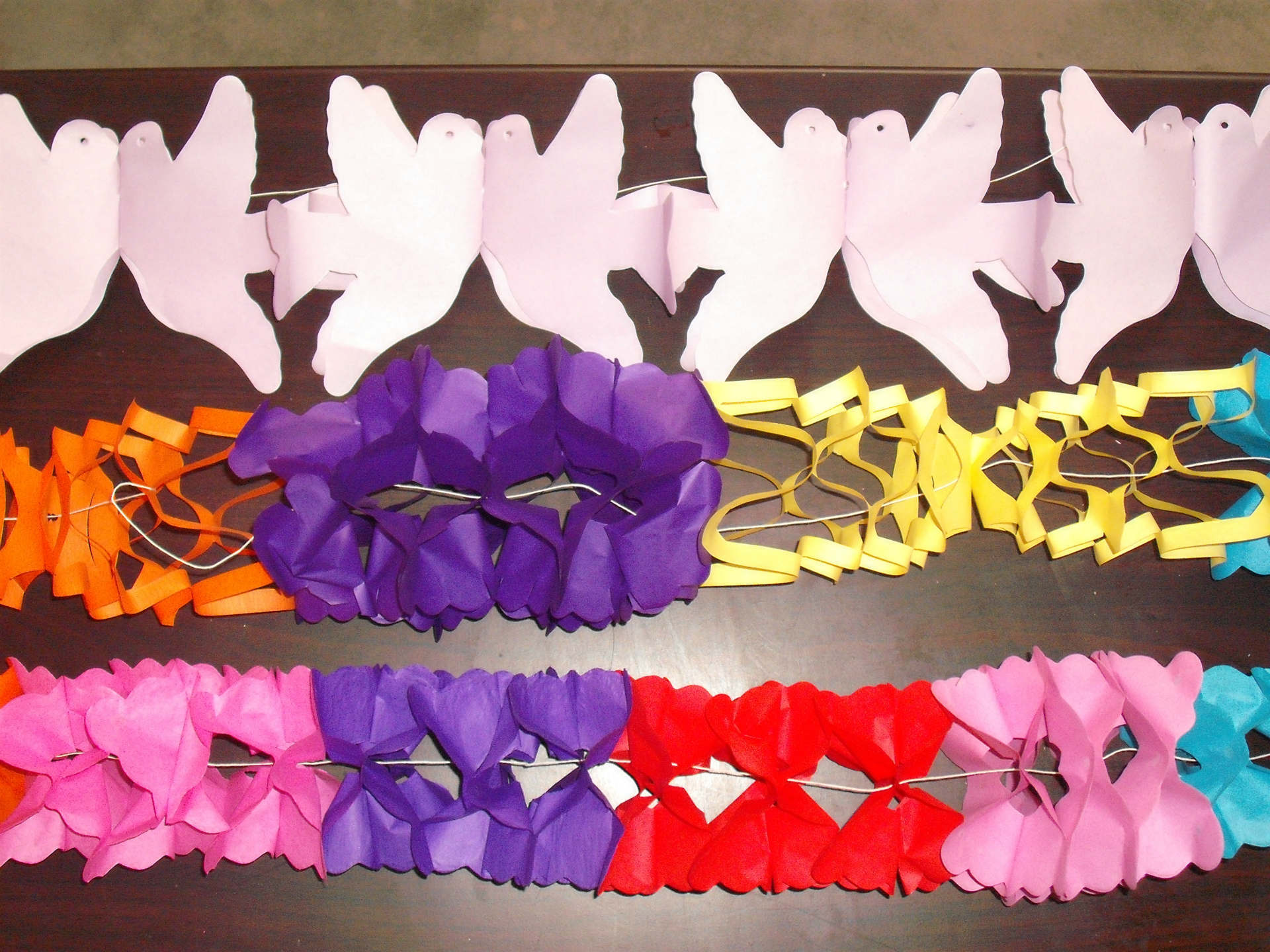 公司生产批发欧美节日纸拉花蜂窝球扇子等派对 婚房布置