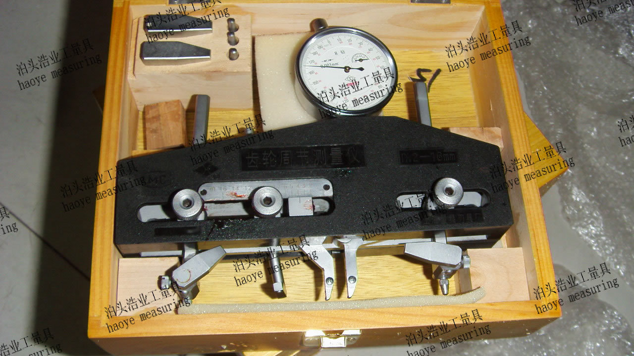 齿轮周节仪m2-16 采用千分表测量相邻齿距偏差,齿距累积误差