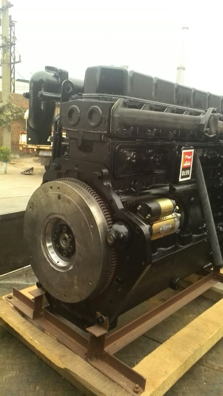 供应拖拉机用6108柴油发动机(125马力)