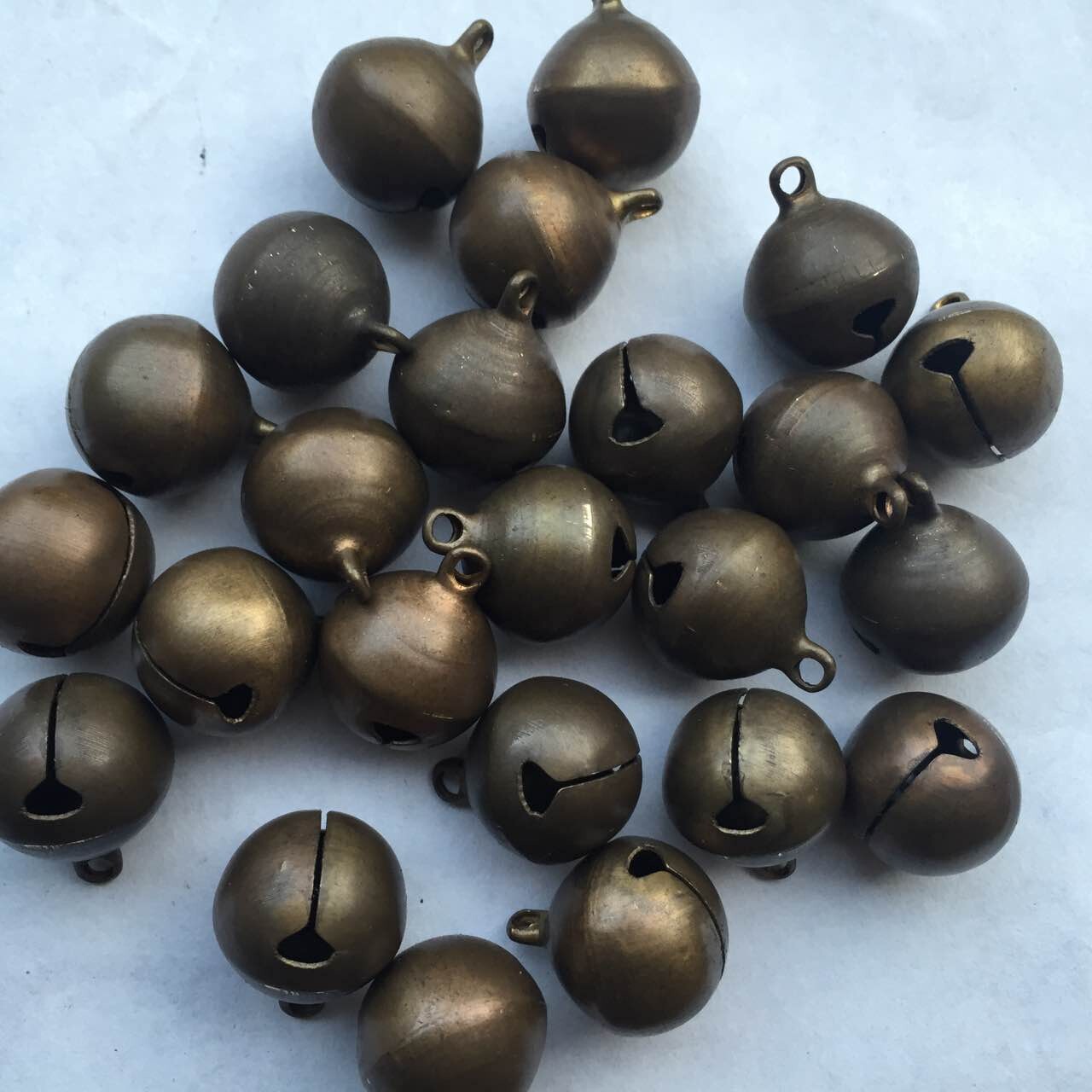 铜铃铛毛坯一字开口铃铛 圆铃铛diy百搭