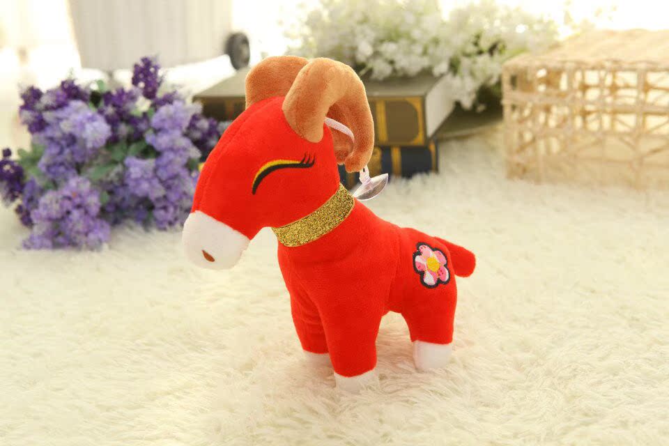 新年特价批发羊年吉祥物 毛绒玩具创意礼品活动抛洒彩色小羊公仔