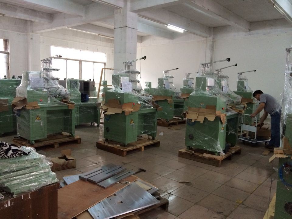 供应电吹风绕线机,发热丝波浪绕线机,触摸屛全自动绕线机