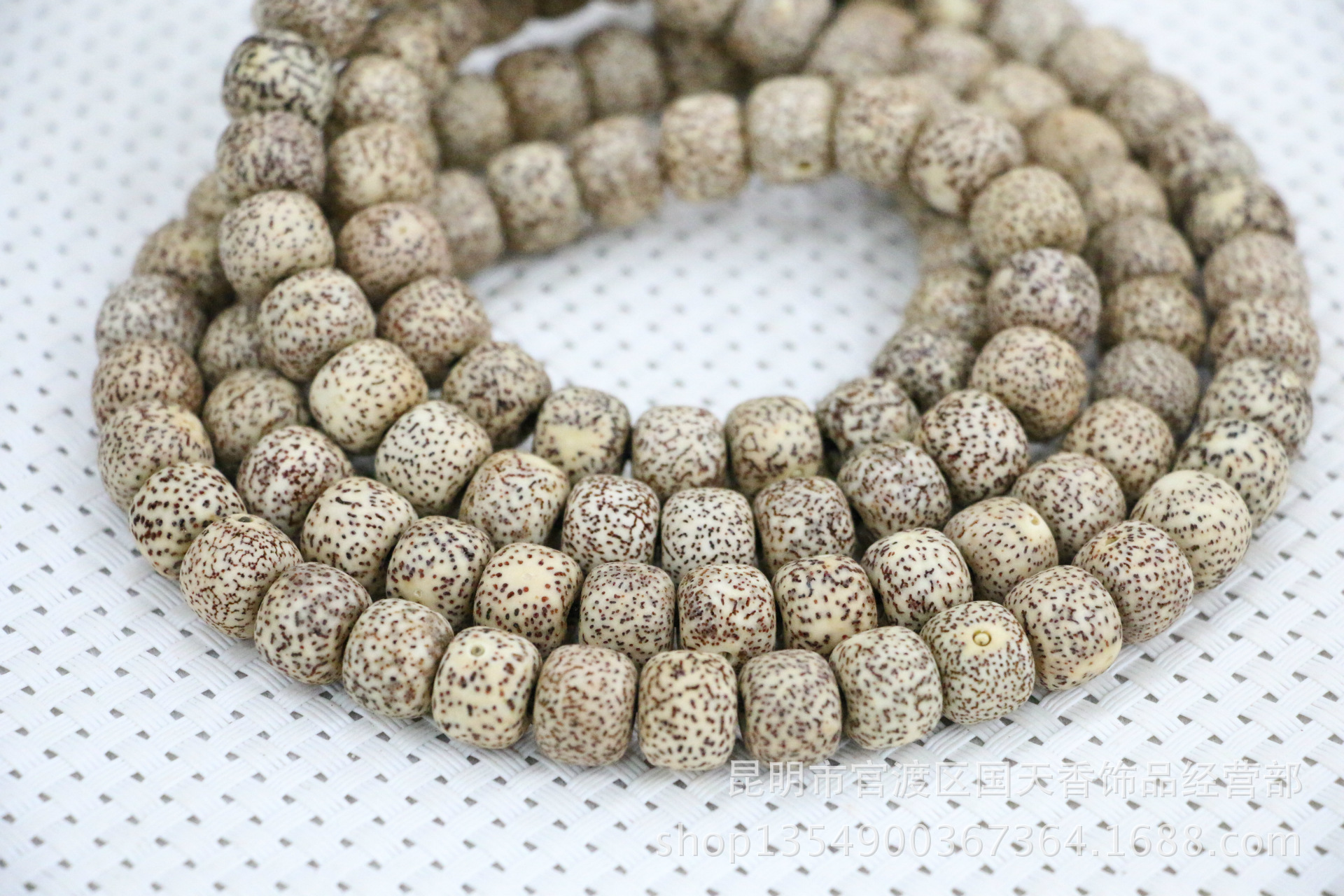 【推荐】天然藏式冰花摩尼籽手串 星月菩提子手链 偏月摩尼手饰