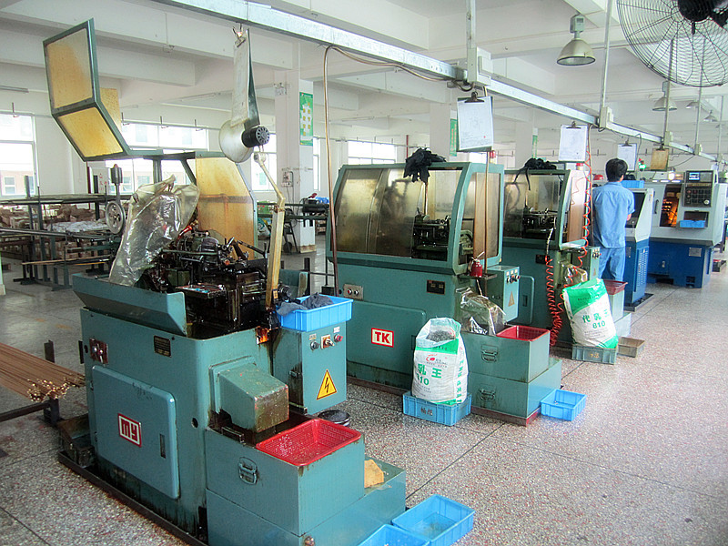 供应生产滚花铜螺母,预埋铜螺母,热熔铜螺母