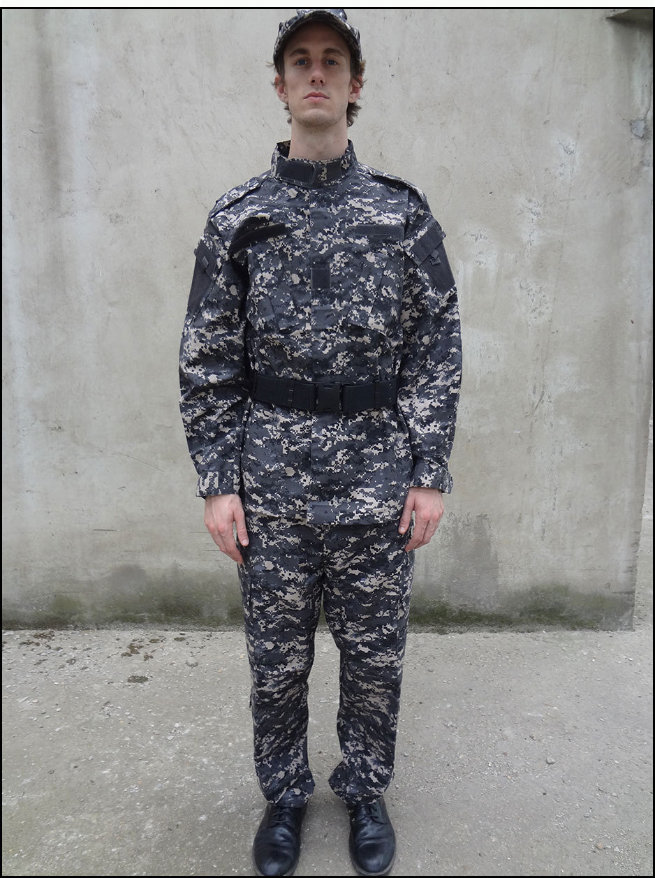 厂价直销外贸迷彩服户外cs训练服美军acu城市数码军迷作训服套装