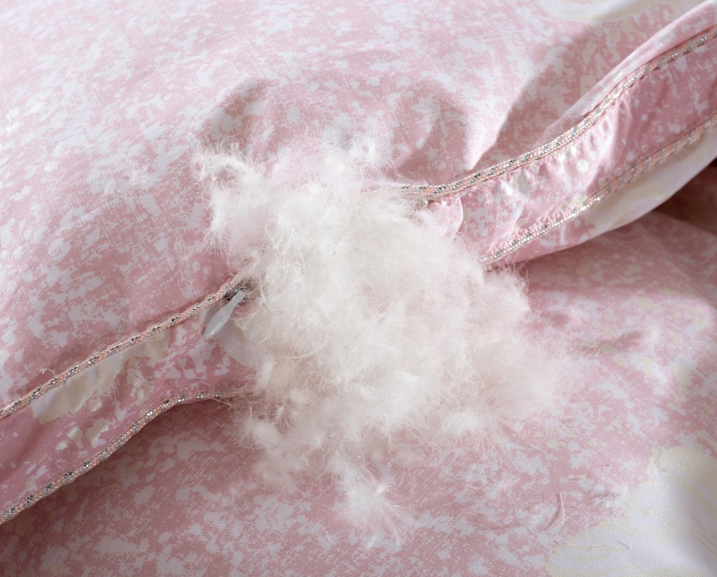 羽绒被鹅绒被双人冬被 特斯拉之恋白鸭绒填充床上用品批发-石榴产业网