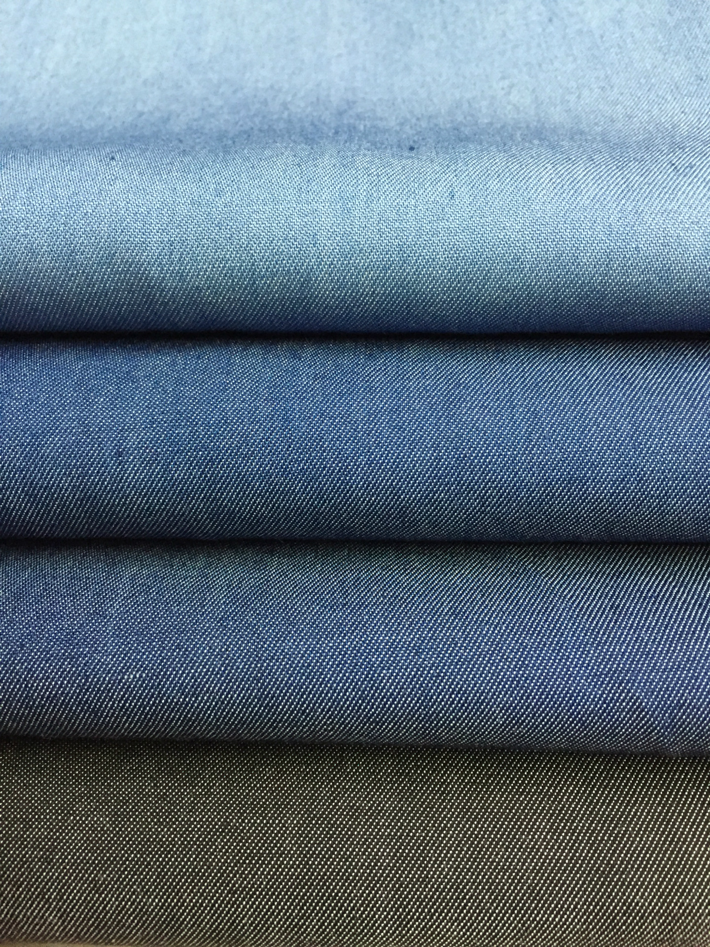 春秋季服装连衣裙衬衫牛仔面料 麻赛尔纤维是一种新型,健康,时尚,绿色