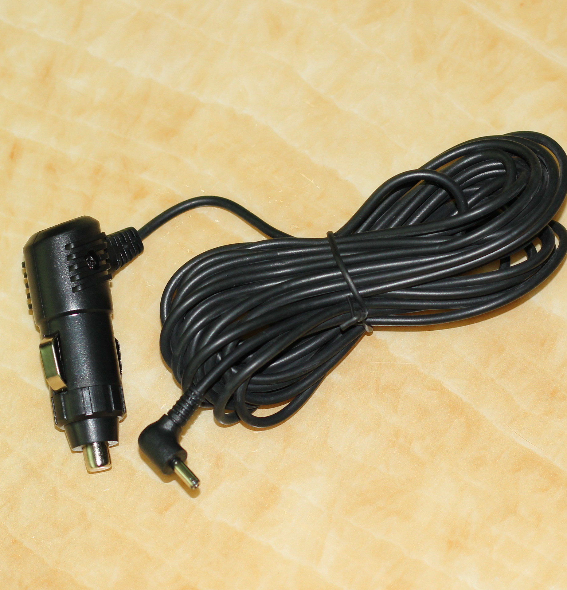 厂家直销车充dc线韩式车载线点烟器带灯车载信号导航连接线