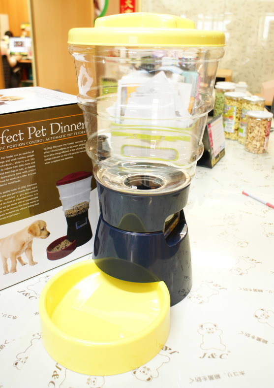 8升可录音美式自动宠物喂食器 猫狗三餐定时定量喂食机盆碗包邮