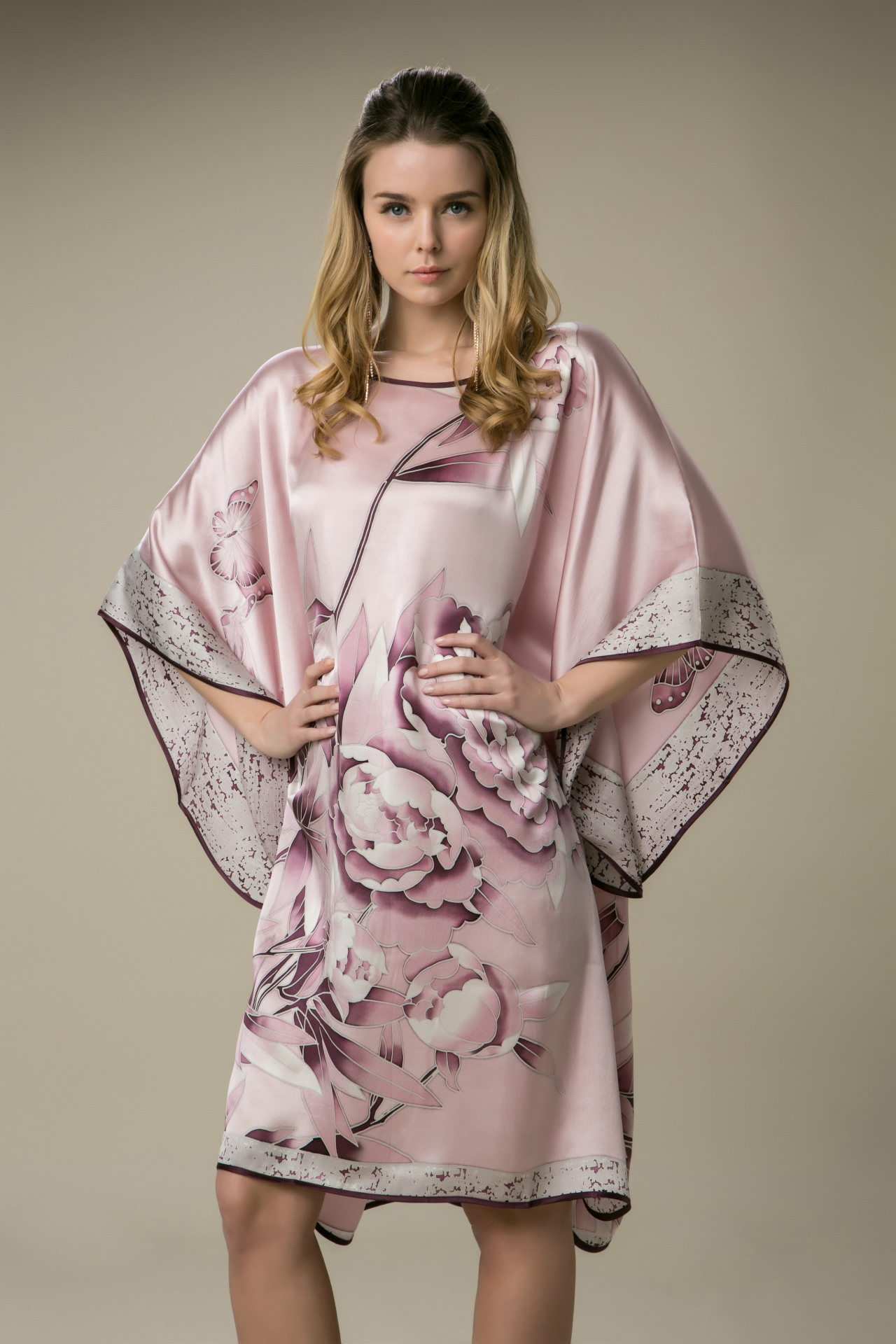 2019新款真丝睡裙 丝绸睡衣 女夏季居家服饰厂家生产