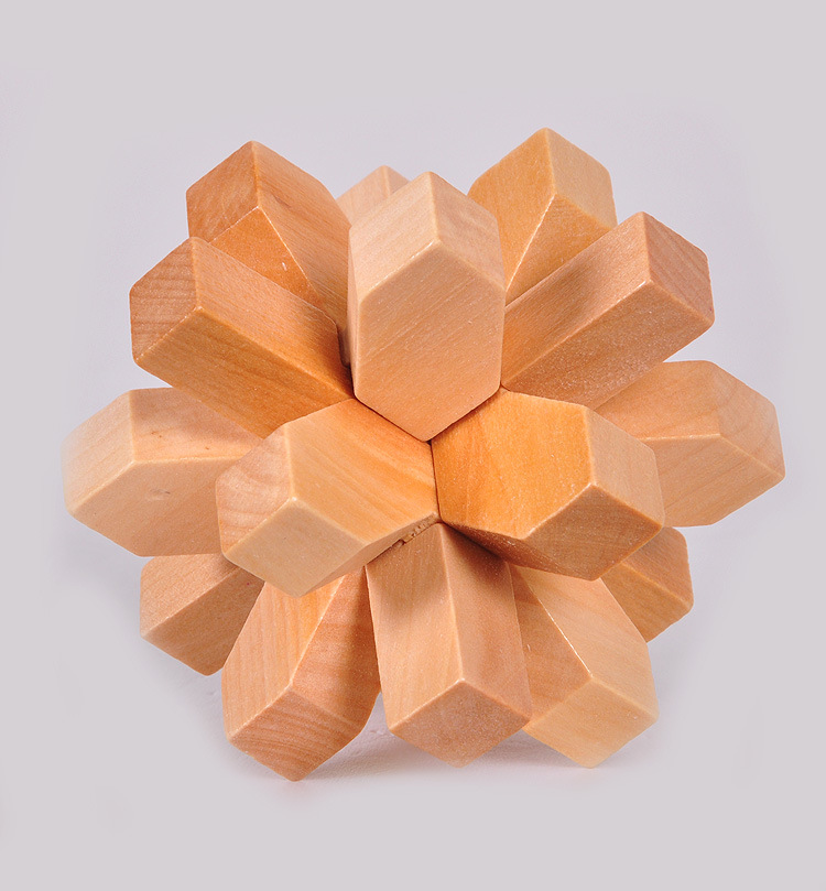 成人古典 木制益智玩具 孔明锁 鲁班球 梅花锁