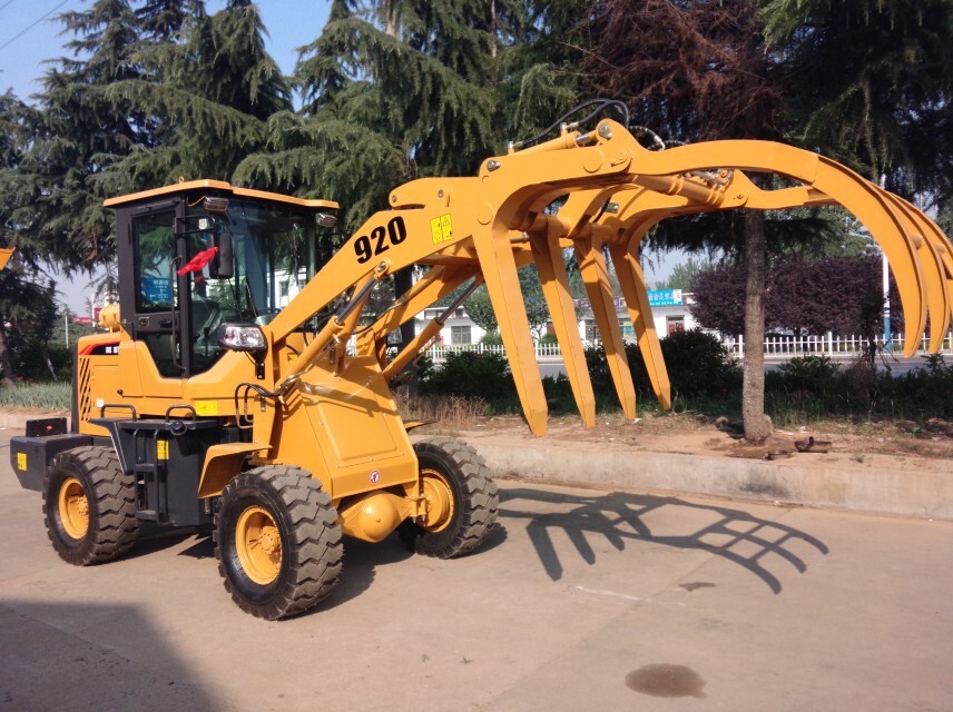 小型抓木机抓草机 新款轮式抓木机 厂家直销 低价批发