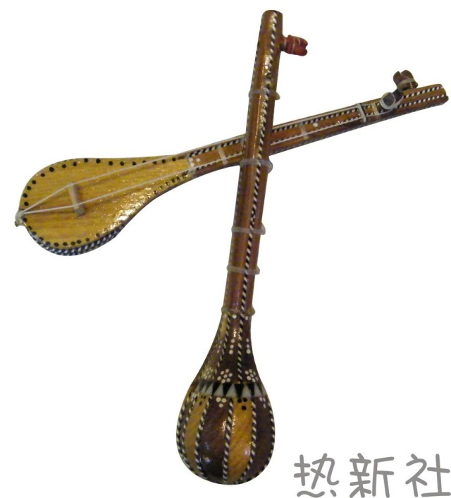 新疆乐器 维吾尔族 手工制作本土民族乐器 都它尔