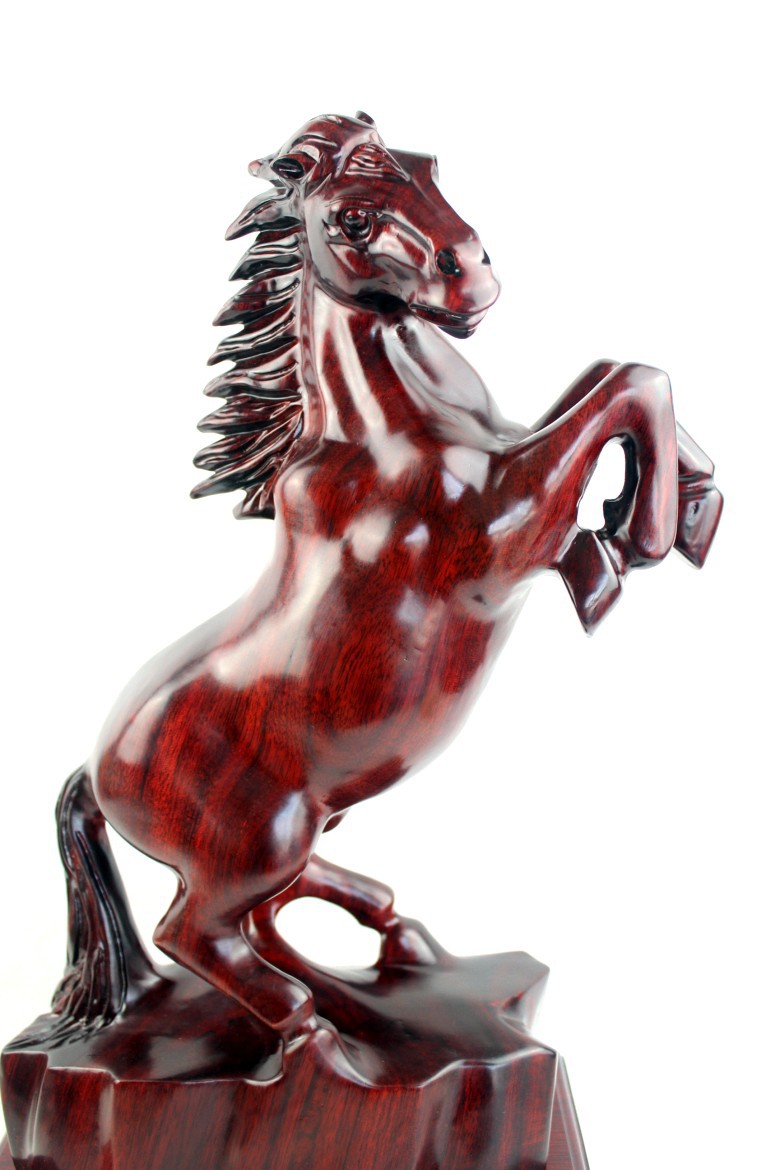 红木工艺品木雕木马木质工艺品十二生肖飞黄腾达马到成功家居摆件