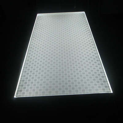 深圳超宽无限长导光板 非免丝印导光板 激光网格划线定制图案