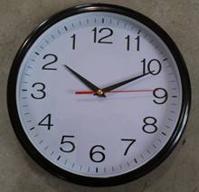 常胜钟表制造厂供应12寸 逆时针新颖挂钟 简约钟面可定制图案
