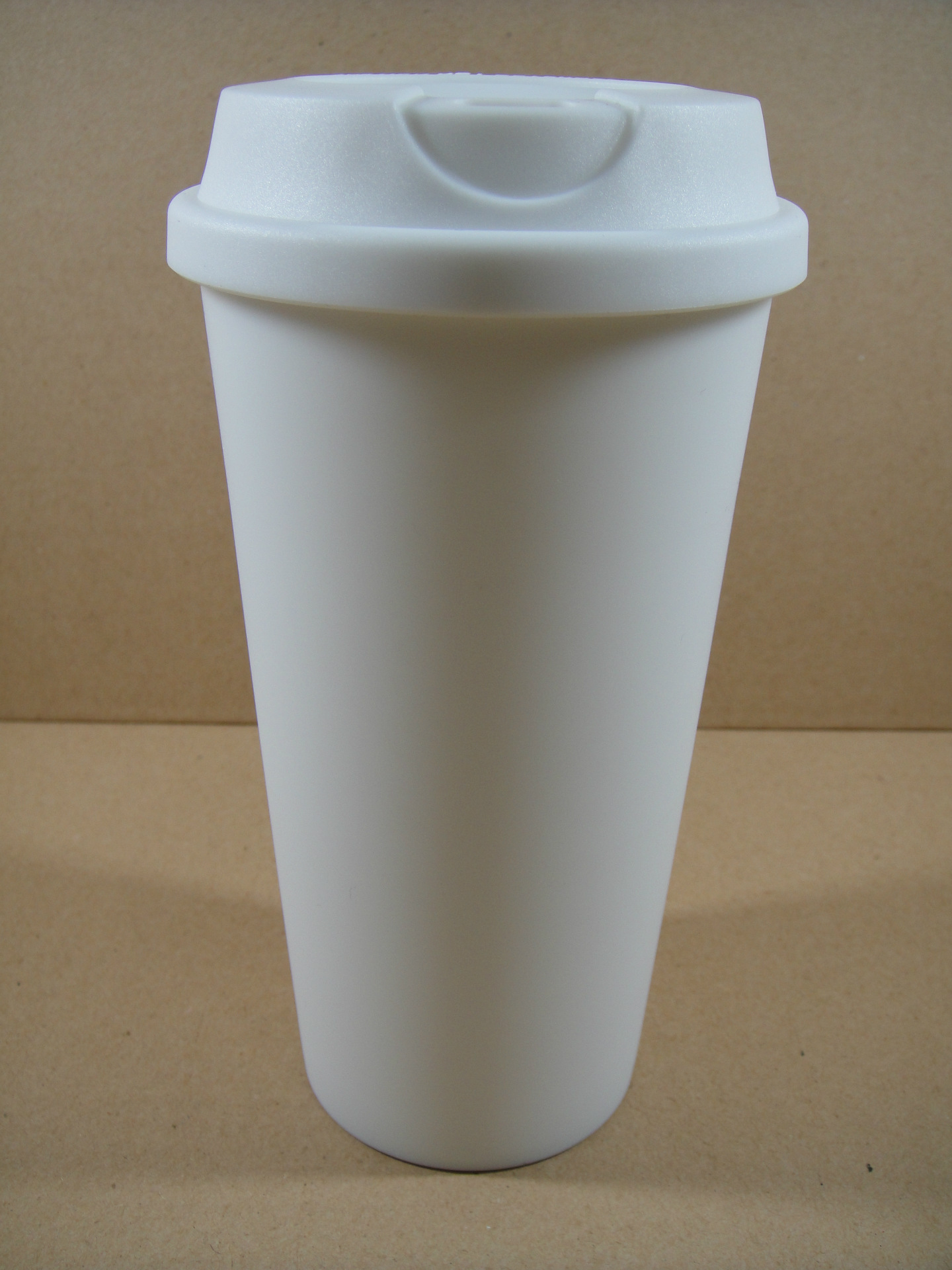 厂家直销:全新礼品塑料咖啡pp杯-高脚杯产业网