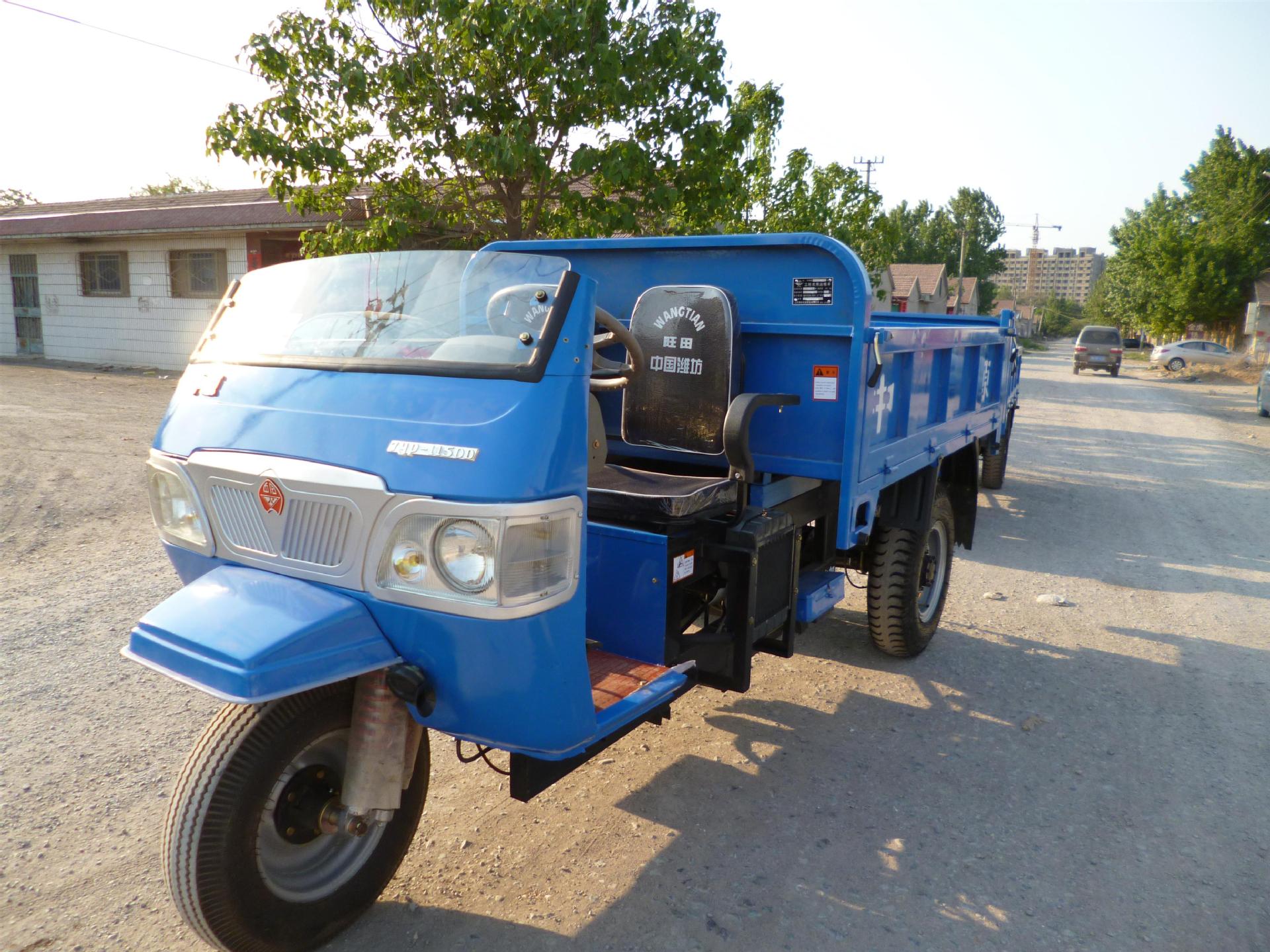 高配置,豪华,半封闭,加重车架,大载重量,自卸农业用三轮汽车