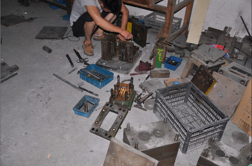 专业制作塑料烟嘴模具 烟嘴加工 产品生产 高档模具