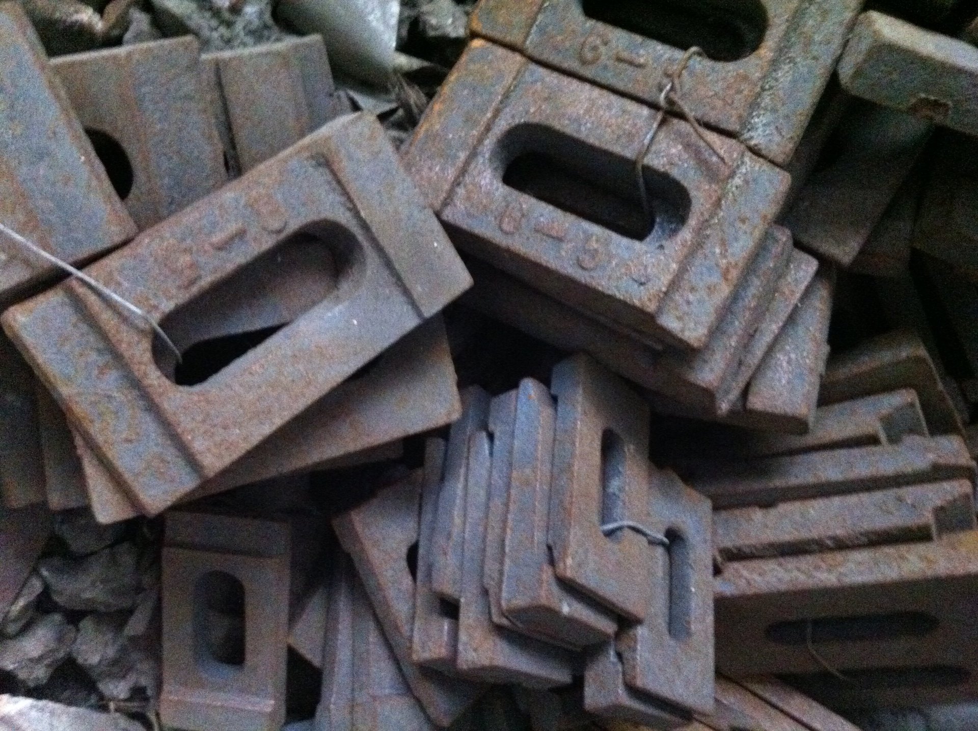 钢轨压板8kg12kg 24kg 22kg 15kg 30kg 18kg 厂家直销可定制