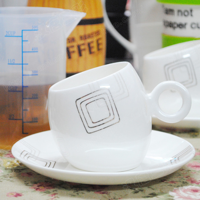 正品骨质瓷陶瓷咖啡杯批发 创意新颖咖啡杯碟陶瓷杯碟歪杯碟