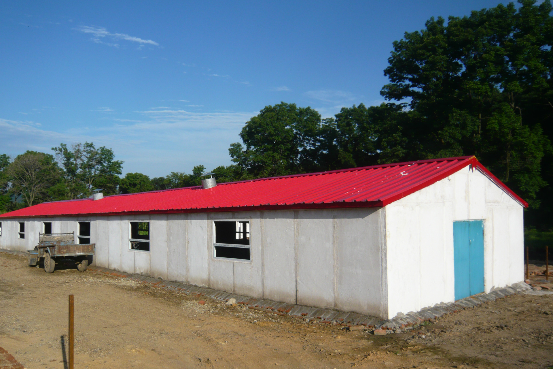 猪舍 保温猪舍 新型保温猪舍 造价仅为砖混结构的一半