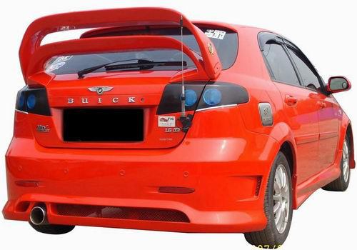 两厢别克凯越hrv大包围拆装款两厢凯越大包围别克凯越hrv改装包围