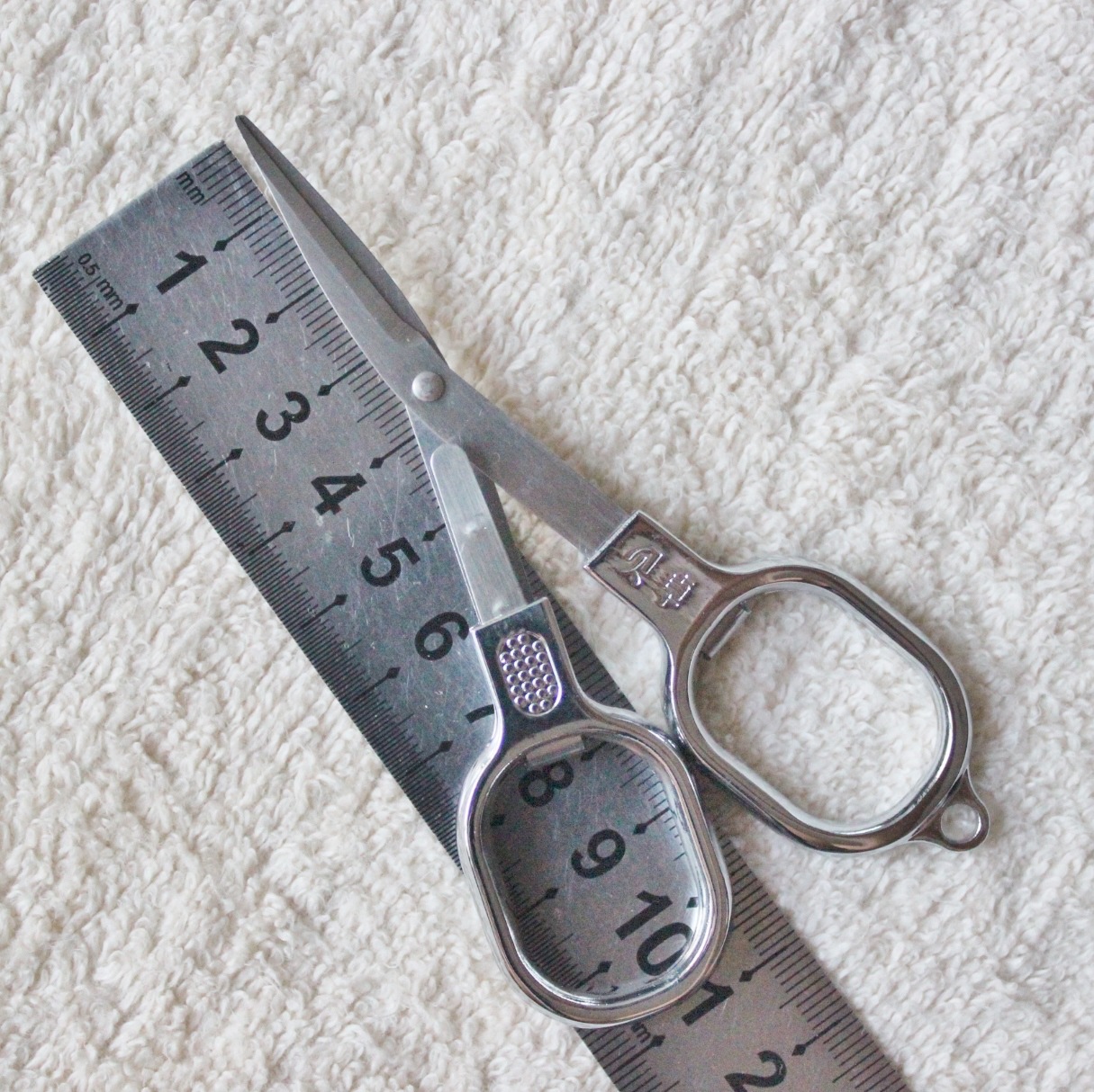 贝卓4020大号剪刀 旅行折叠 抽剪 不锈钢剪刀8字拉伸剪刀淘宝赠品