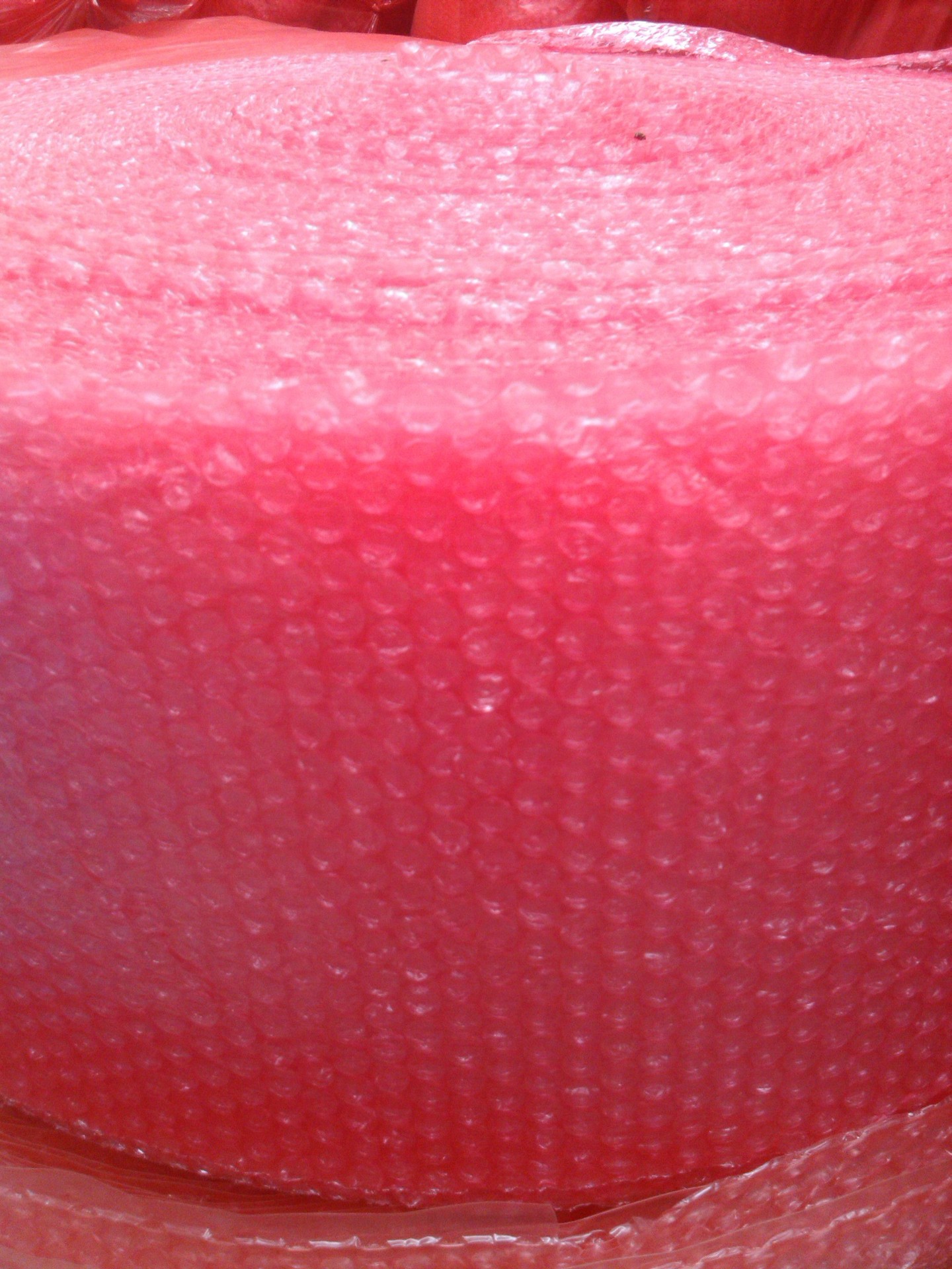 青岛烟台威海日照厂家批发 防震红色防静电气泡膜 可定