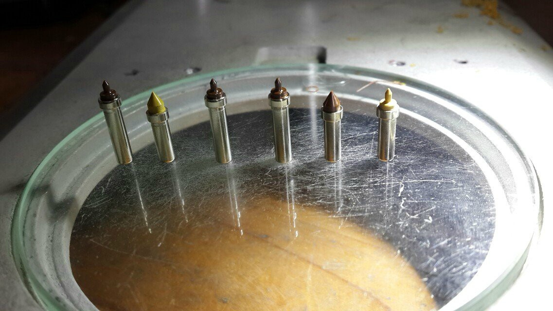 供应led电木吸嘴4mil14长无台阶