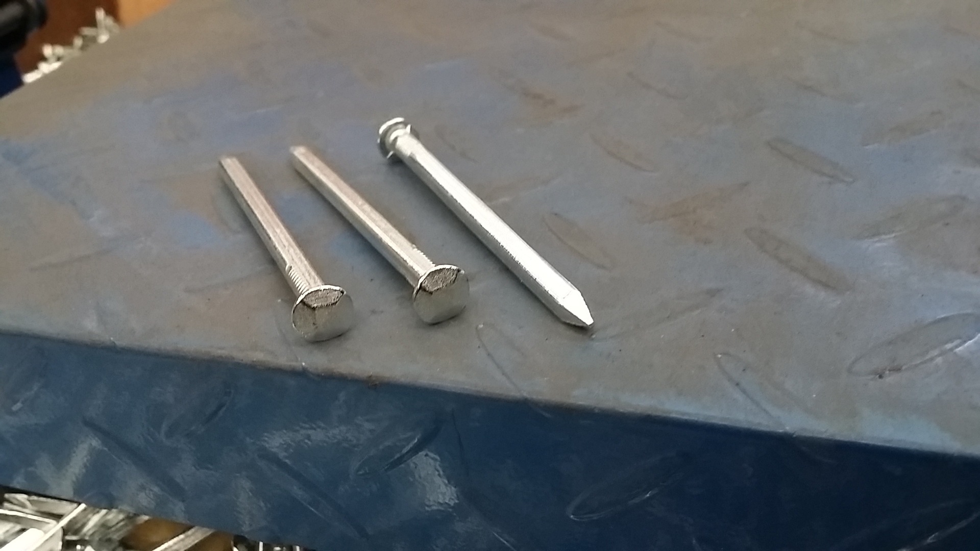 大量供应各种规格油毡钉 四方船钉 无头钉