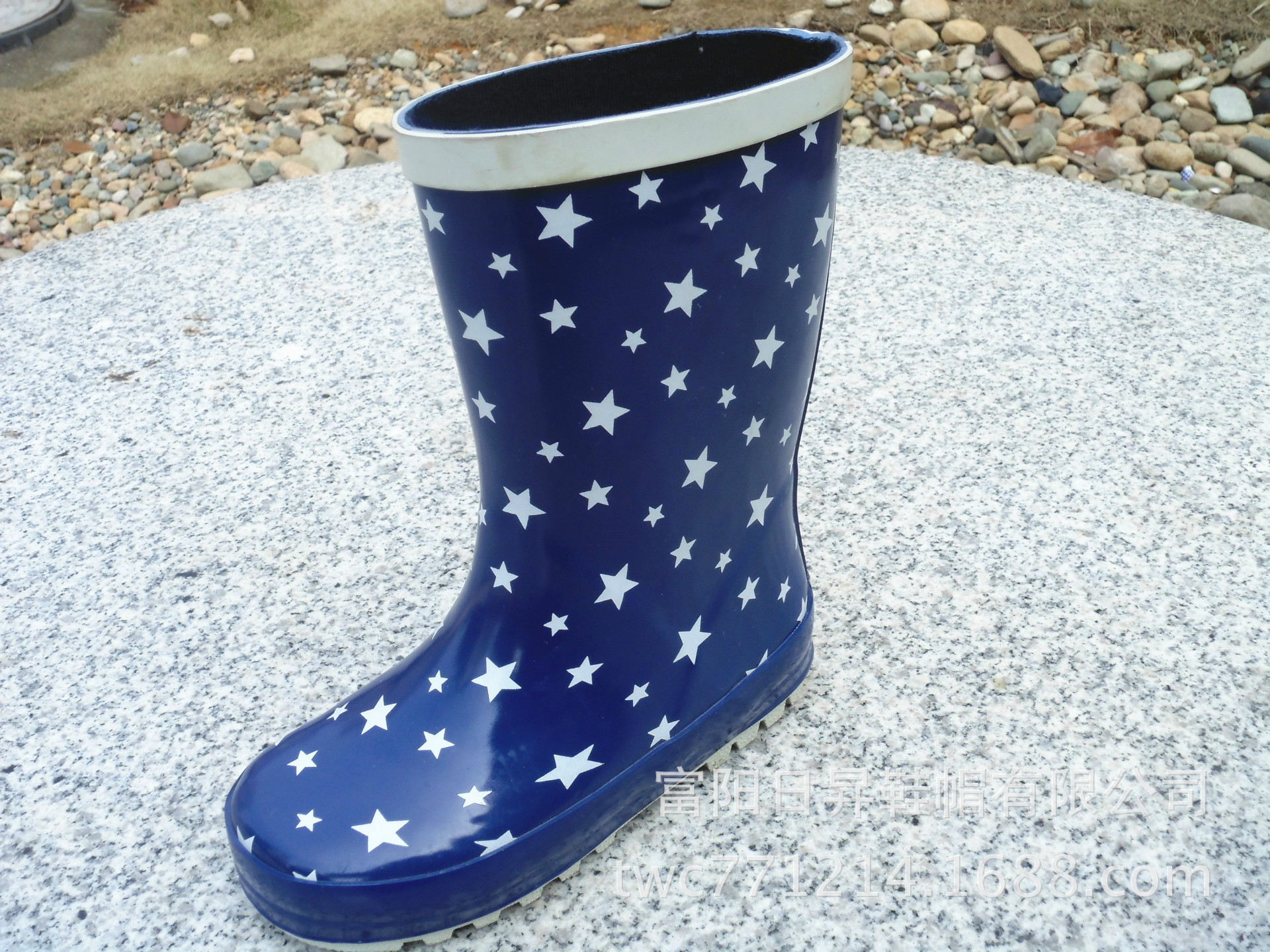 时尚小清新星星印花蓝色经典儿童雨靴水鞋男女童鞋