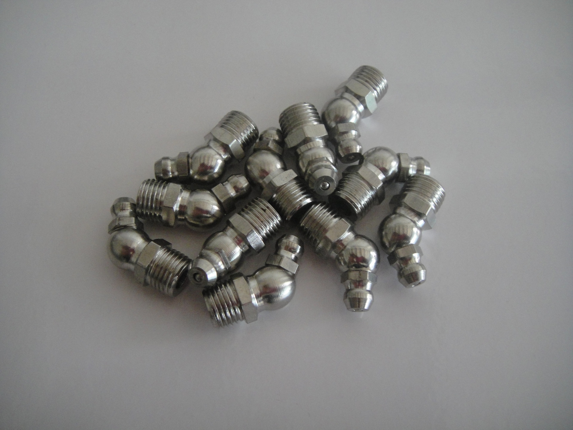 厂家供应各种材质规格型号的黄油嘴