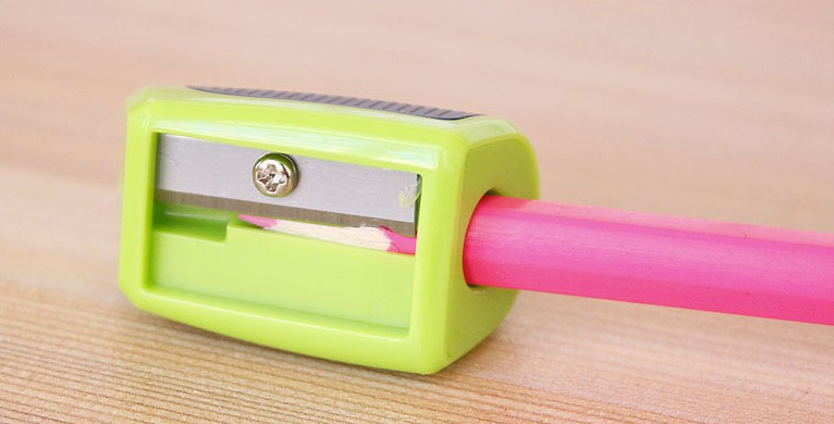 得力0520 新品 卷笔刀 可爱卡通削笔器 彩色笔刨机 削笔刀
