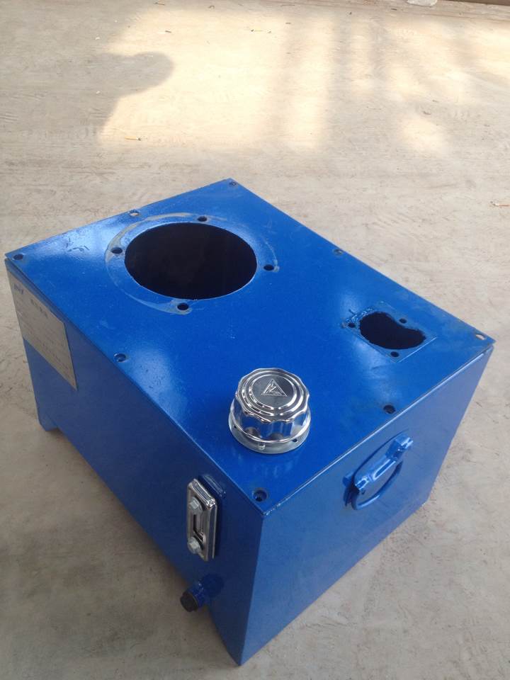 新乡液压油箱