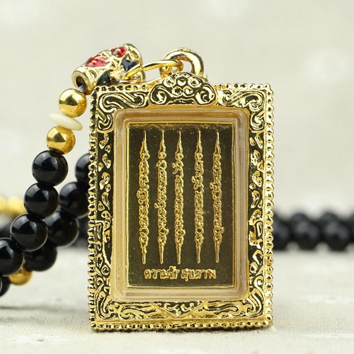 泰国佛牌批发阿赞奴五条经文安吉丽娜朱莉