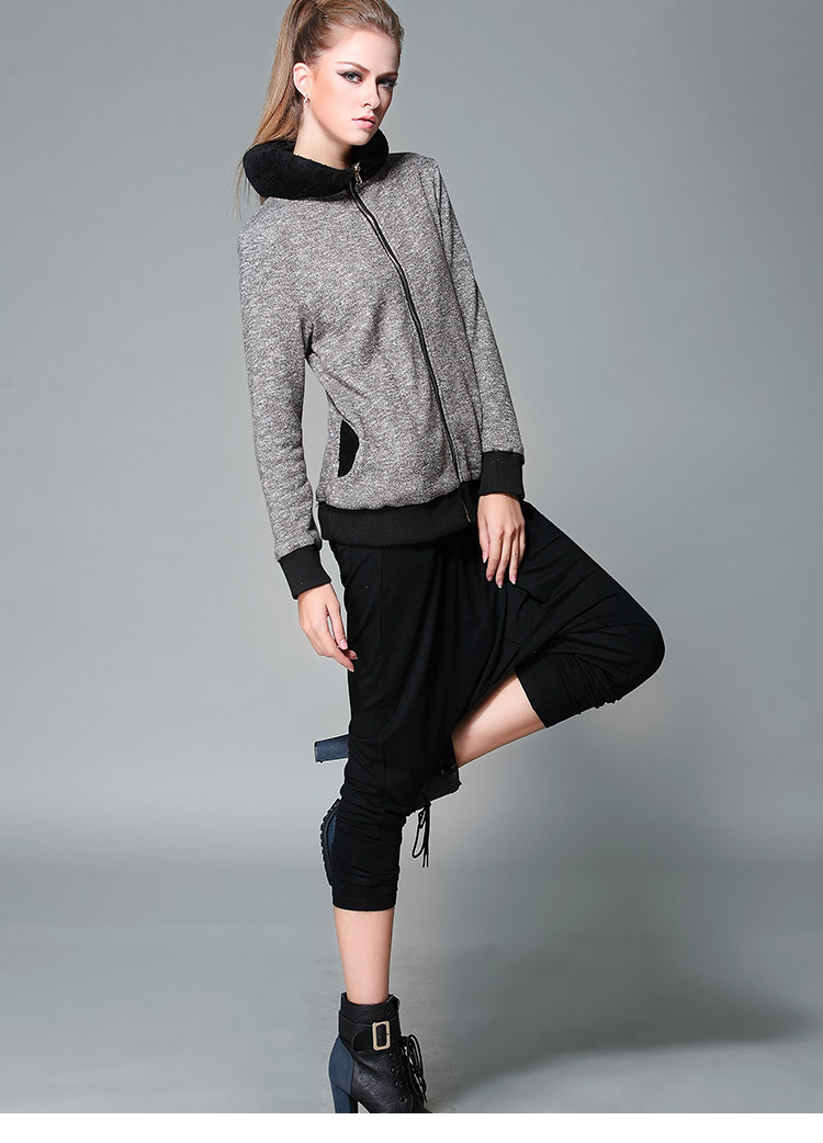 蝙蝠衫配什么裤子,最近超爱蝙蝠衫的