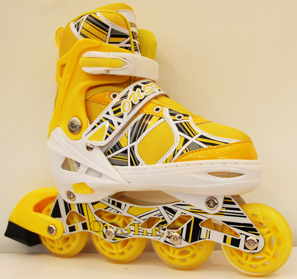 新款车线可调节的溜冰鞋轮滑鞋旱冰鞋儿童全闪光