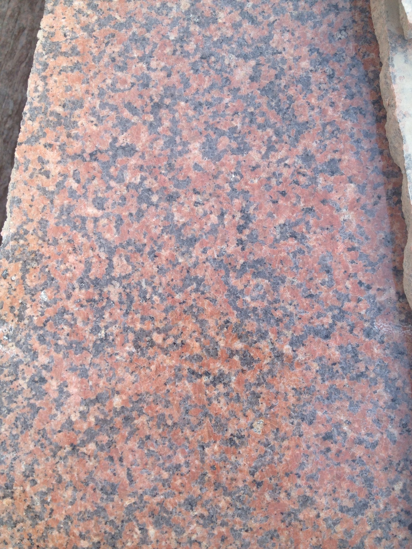 新疆红天山红石材 厂家直销