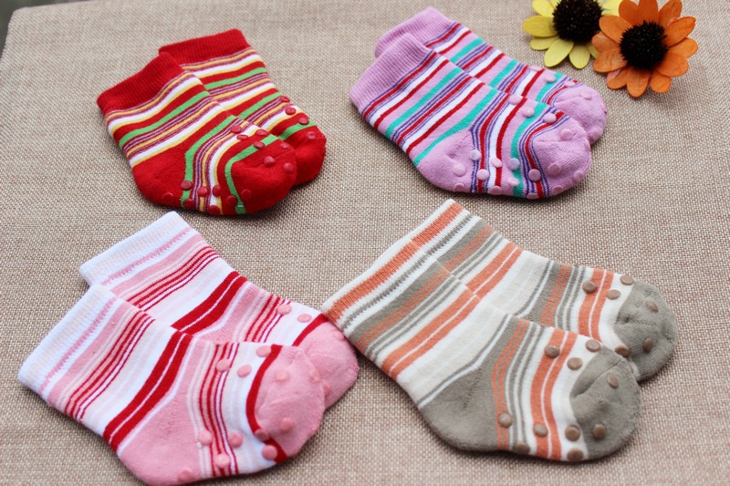 宝宝儿童毛圈防滑袜批发全棉外贸原单秋冬保暖加厚点胶儿童地板袜