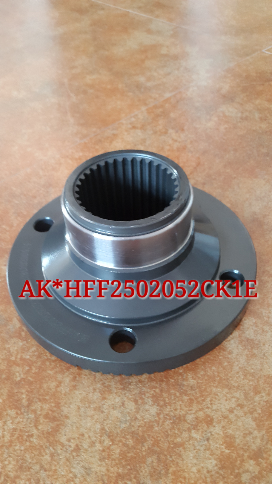 厂家批发供应 新款高档欧曼后桥角齿凸缘31齿 耐用现代汽车配件