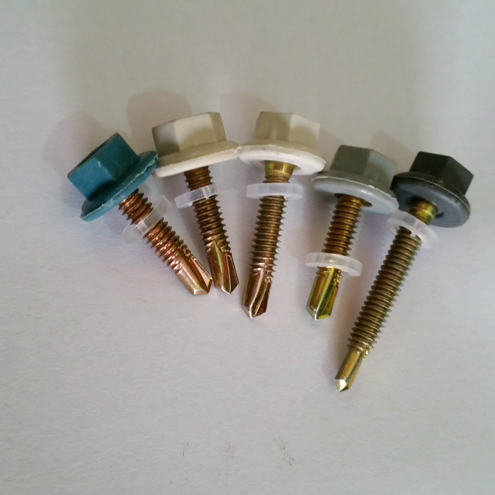 专业批发北塔牌尼龙头钻尾自钻螺丝.(湖北武汉代理)